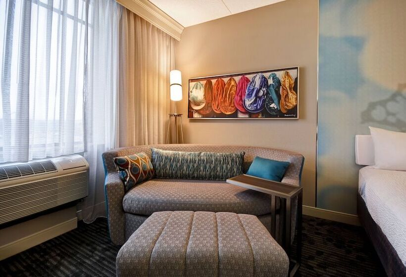 اتاق استاندارد, Courtyard Louisville Airport