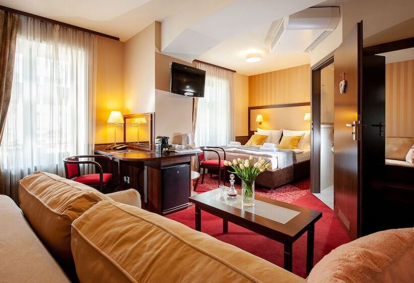 Номер Deluxe, Wielopole