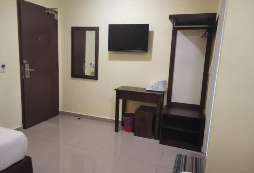 スタンダード４人部屋, Sun Inns Permas Jaya