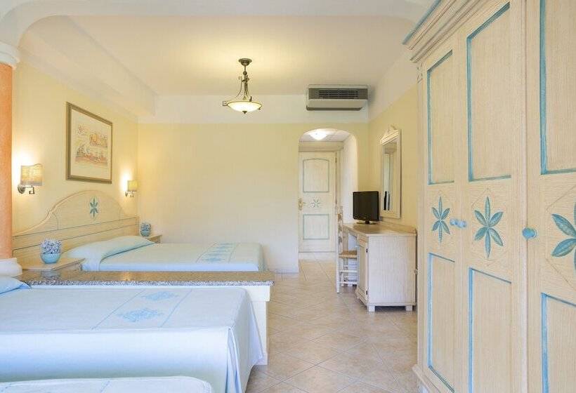Habitación Cuádruple Estándar, Club Hotel Marina Beach