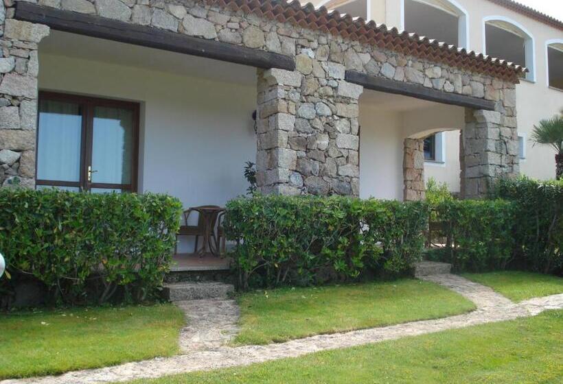 Номер Deluxe Вид на Озеро, Valkarana Country Relais