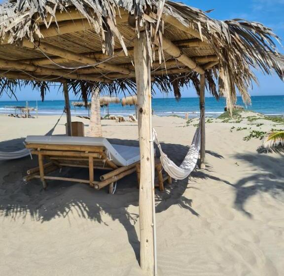 بنگله خانوادگی, Maracol Bungalows Vichayito