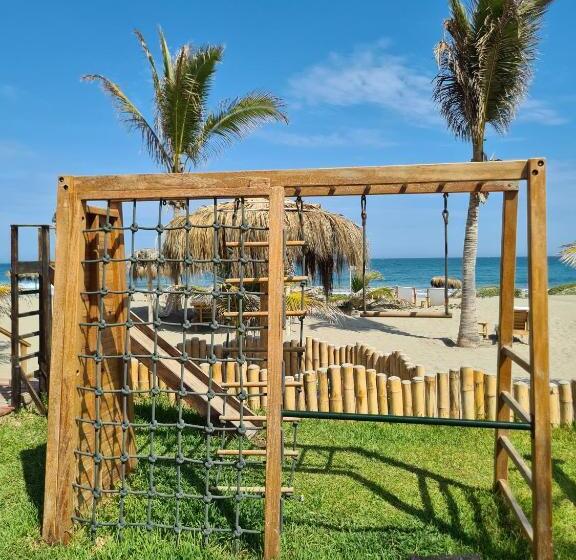 بانگلوی استاندارد, Maracol Bungalows Vichayito