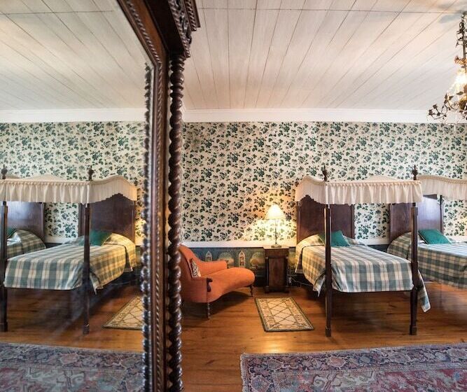 Habitación Estándar, Casa De Sezim
