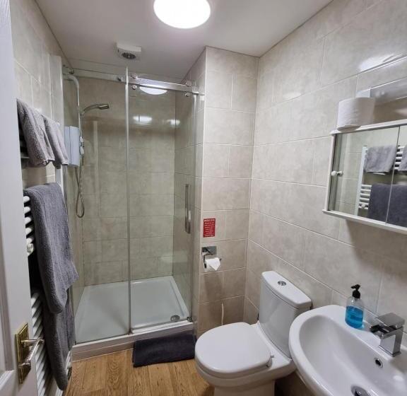 Family Suite, Burnt House Farm