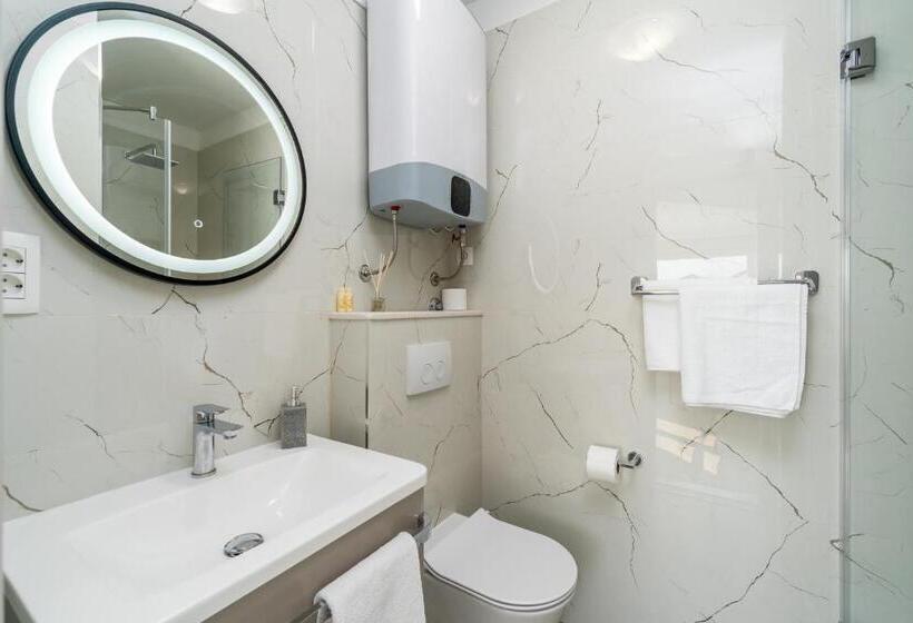 اتاق سوپریور, Rooms Vedrana