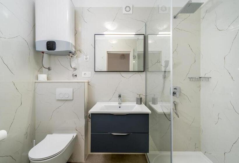 Comfort room with mountain view, Rooms Vedrana