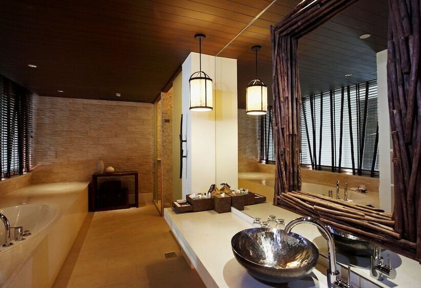 Клубный люкс с видом на море, Centara Grand Mirage Beach Resort Pattaya