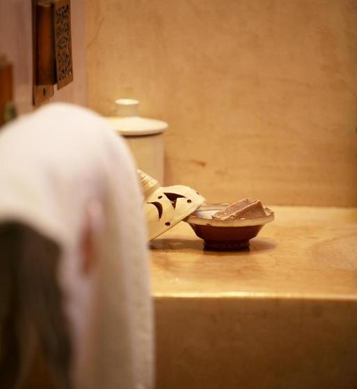 اتاق استاندارد, Riad Alili