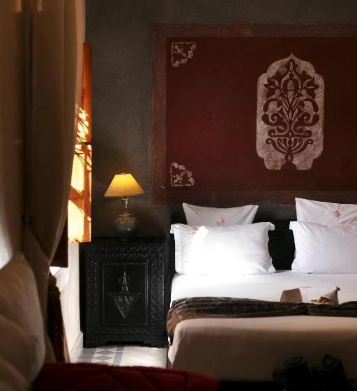 سوییت خانوادگی, Riad Alili