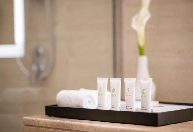 اتاق لوکس با تخت بزرگ, Jouri A Murwab Hotel Doha