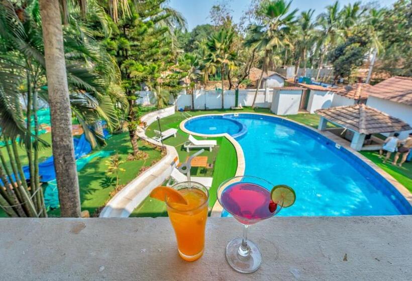 سوییت جونیور با بالکن, The Boho, Vagator Beach Goa Near Thalassa