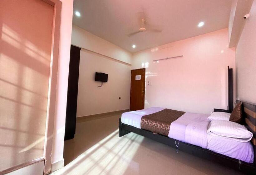 Номер Economy, Green Valley Residency