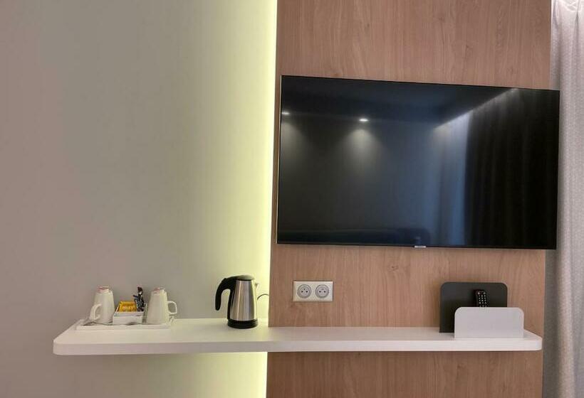Номер Стандарт Адаптированный для Инвалидов, B&b Hotel Deauville Touques