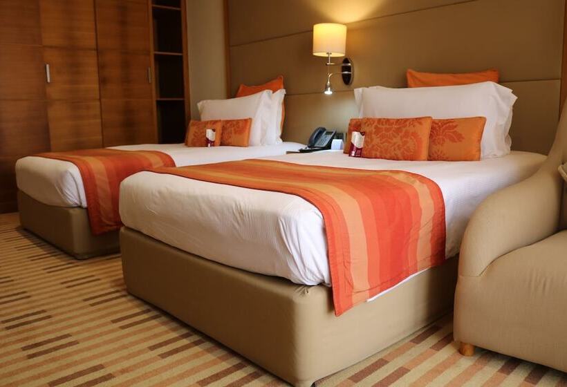 اتاق استاندارد, Crowne Plaza Sohar, An Ihg