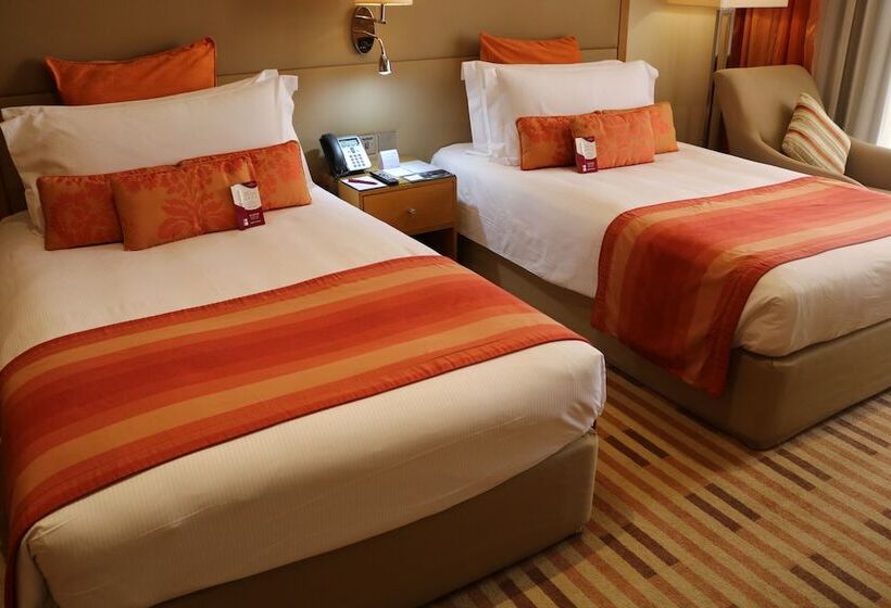 اتاق استاندارد, Crowne Plaza Sohar, An Ihg