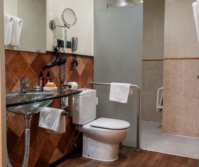 اتاق استاندارد, Usense Sevilla Centro