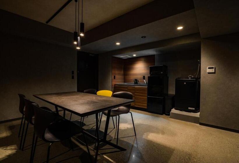 带按摩浴盆的套房, Randor Hotel Namba Osaka Suites