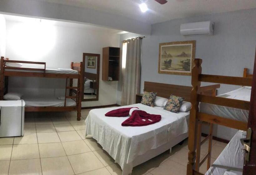 سوییت خانوادگی, Canto Da Praia Suítes