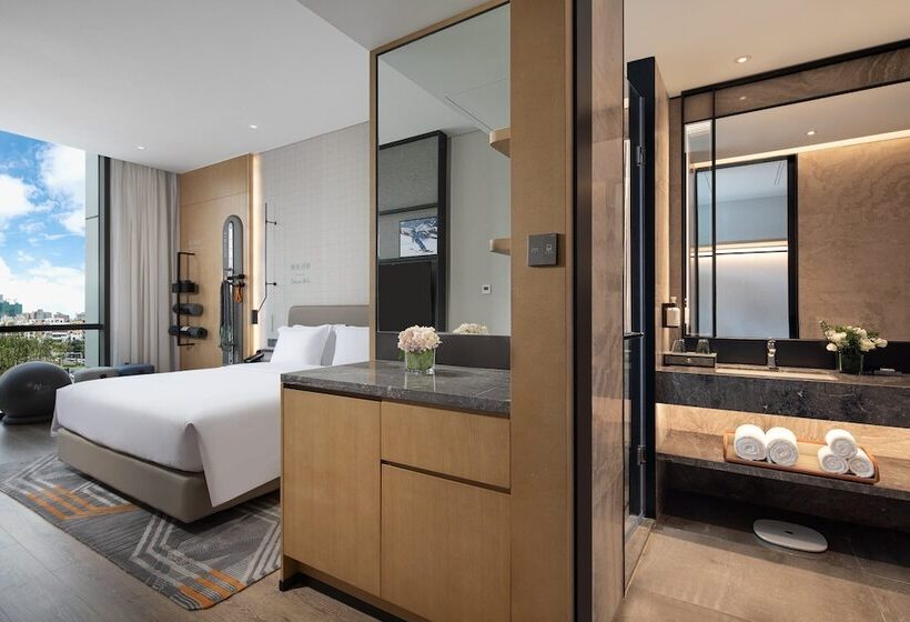 高级客房, Even Hotel Shenzhen Nanshan, An Ihg