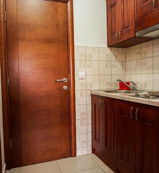 آپارتمان 1 خوابه با بالکن, Apartments Sirena