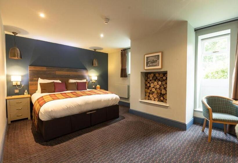 اتاق استاندارد, The Partridge, Stretton