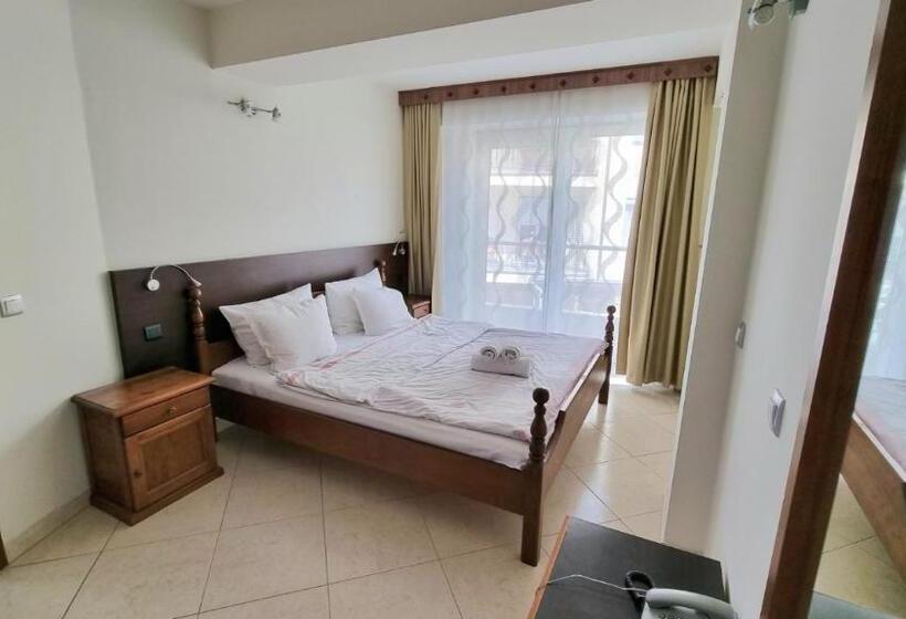 اتاق خانوادگی, Royal View Hotel And Spa