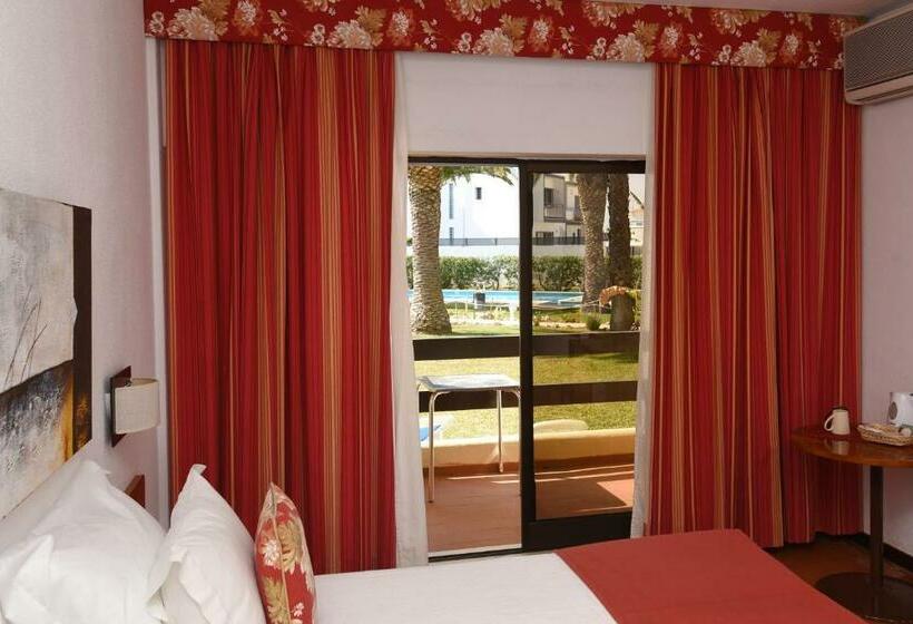 Номер Стандарт Вид на Сад, Praia Da Lota Resort - Beachfront Hotel