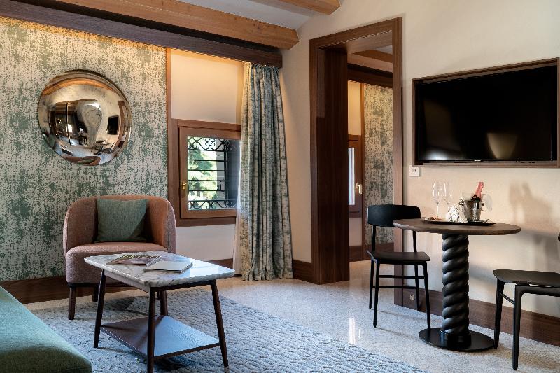 Executive Suite, Small Luxury Hotel Ca  Di Dio
