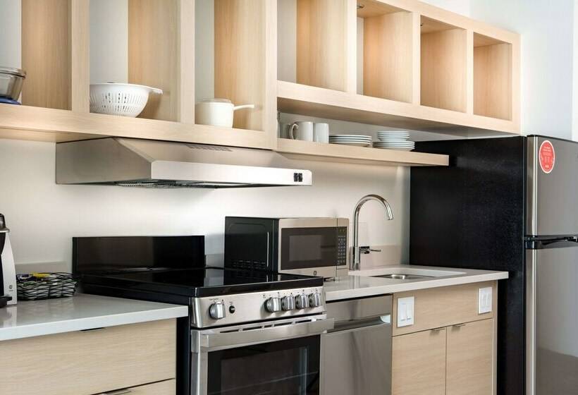 Люкс, Towneplace Suites By Marriott Milwaukee West Bend