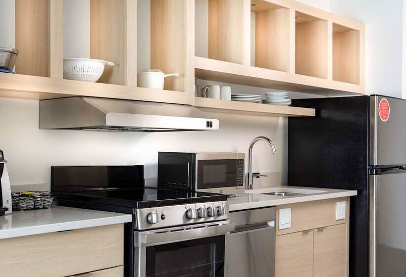 Люкс, Towneplace Suites By Marriott Milwaukee West Bend