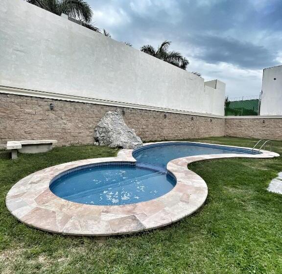 اتاق استاندارد, Room In Guest Room   17 Large Room For Two People
