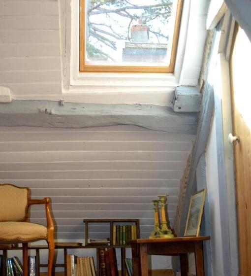 اتاق استاندارد سه نفره, Room In Guest Room   Maison Lamerique Welcome You To One Of Their Room Dogs Are Also Welcomed