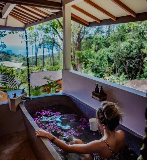ویلای 2 خوابه, Selva Armonia Immersive Jungle Resort