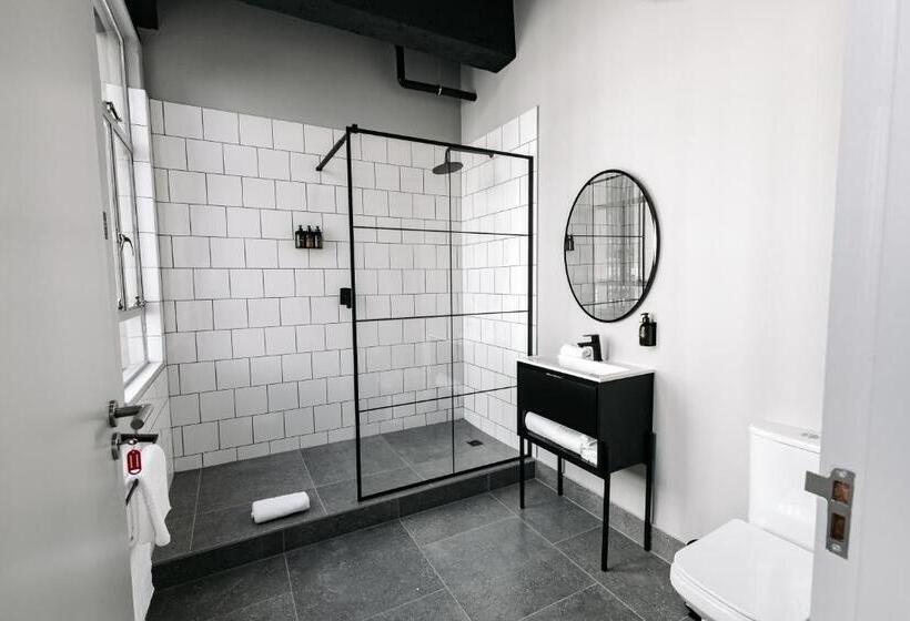 استودیوی سوپریور, Blackbrick Cape Town Foreshore