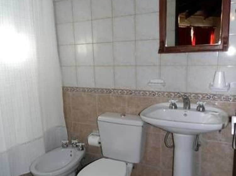اتاق استاندارد چهار تخته, Hosteria Posta Sur