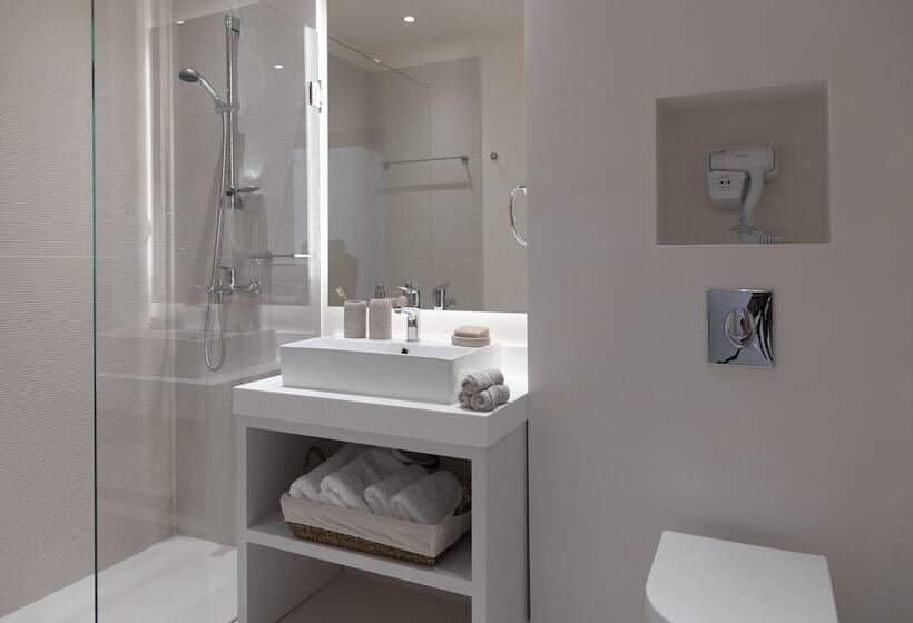 Номер Стандарт, Gallery Suites & Residences
