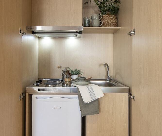 اتاق استاندارد, Gallery Suites & Residences