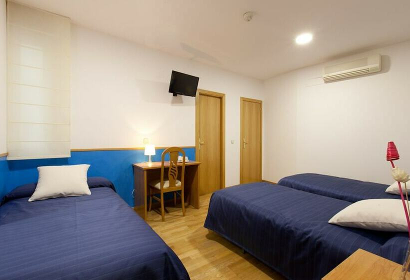 اتاق استاندارد, Hostal Montaloya
