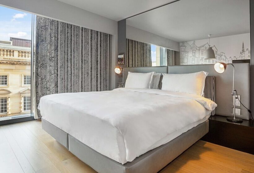اتاق استاندارد, Radisson Collection Hotel, Royal Mile Edinburgh