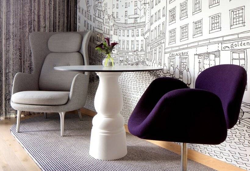 اتاق پرمیوم, Radisson Collection Hotel, Royal Mile Edinburgh