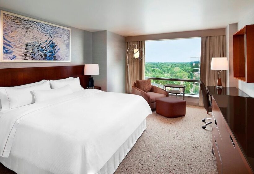 스위트, The Westin Arlington