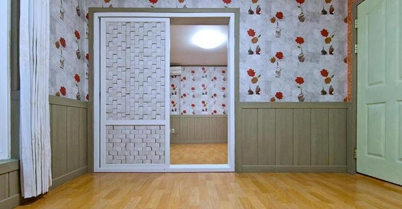 Семейный Номер, Roma Pension Boryeong