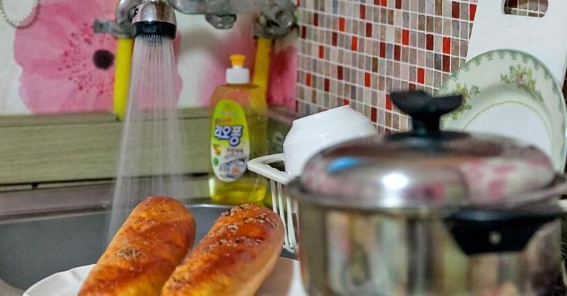 Семейный Номер, Roma Pension Boryeong
