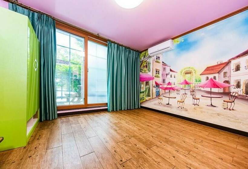 Номер Стандарт, Roma Pension Boryeong