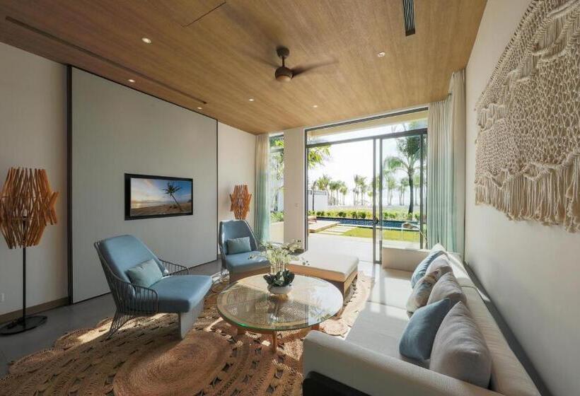 ویلای یک اتاق خوابه با استخر شنا, New World Phu Quoc Resort