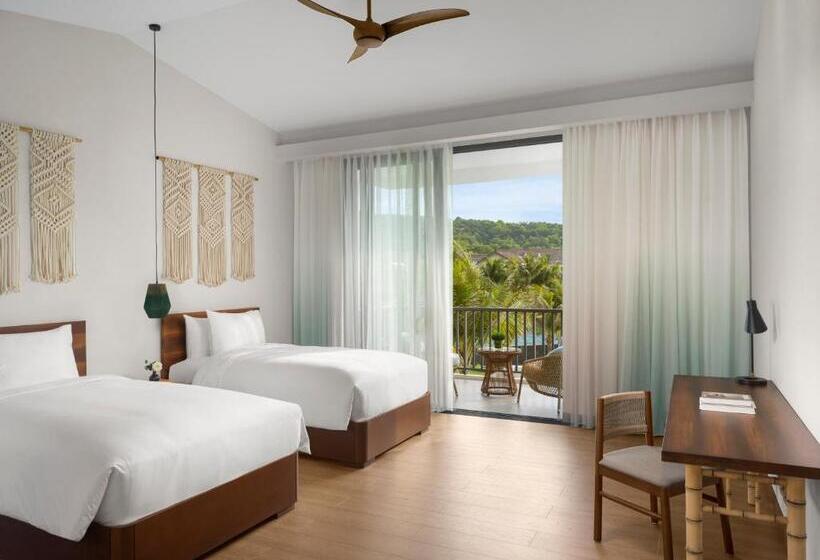ویلای یک اتاق خوابه با استخر شنا, New World Phu Quoc Resort