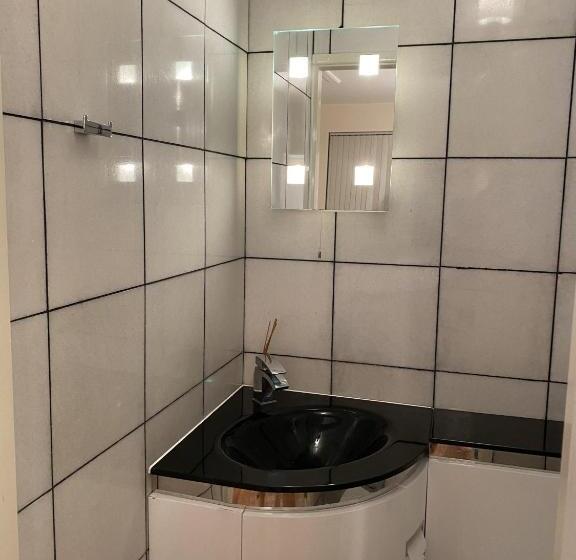 Дом 1 Спальня, Birmingham Guesthouse
