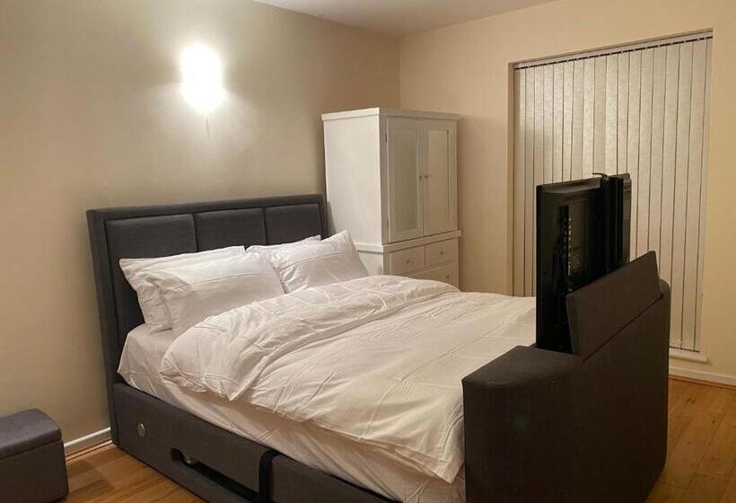 Дом 1 Спальня, Birmingham Guesthouse