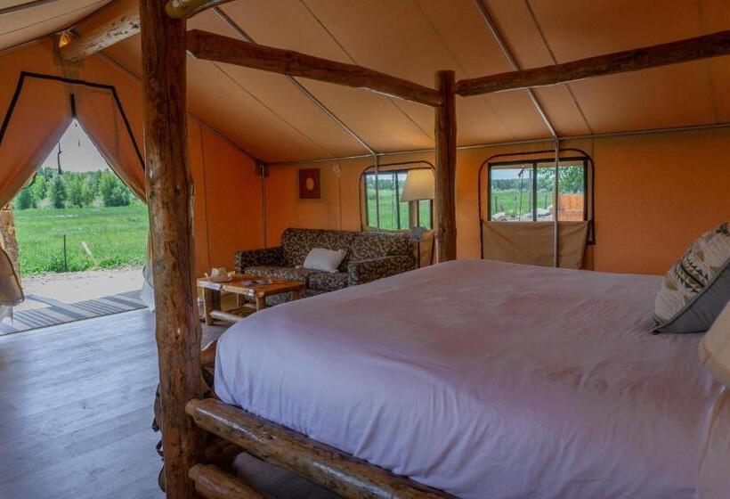 Standard Tent, Teton Peaks Resort